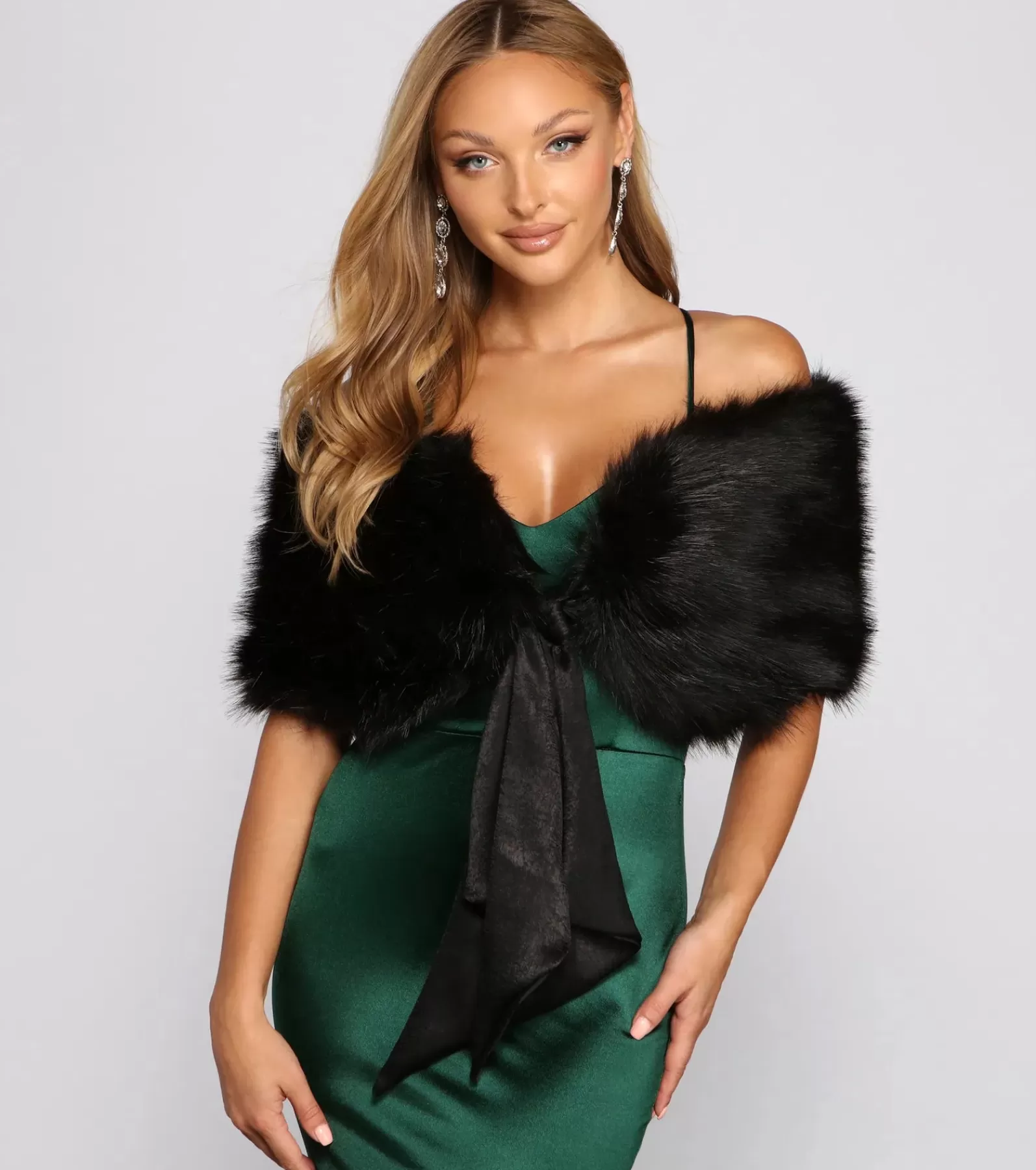 Windsor Nye Outfits | Scarves & Wraps*All Class Faux Fur Shawl