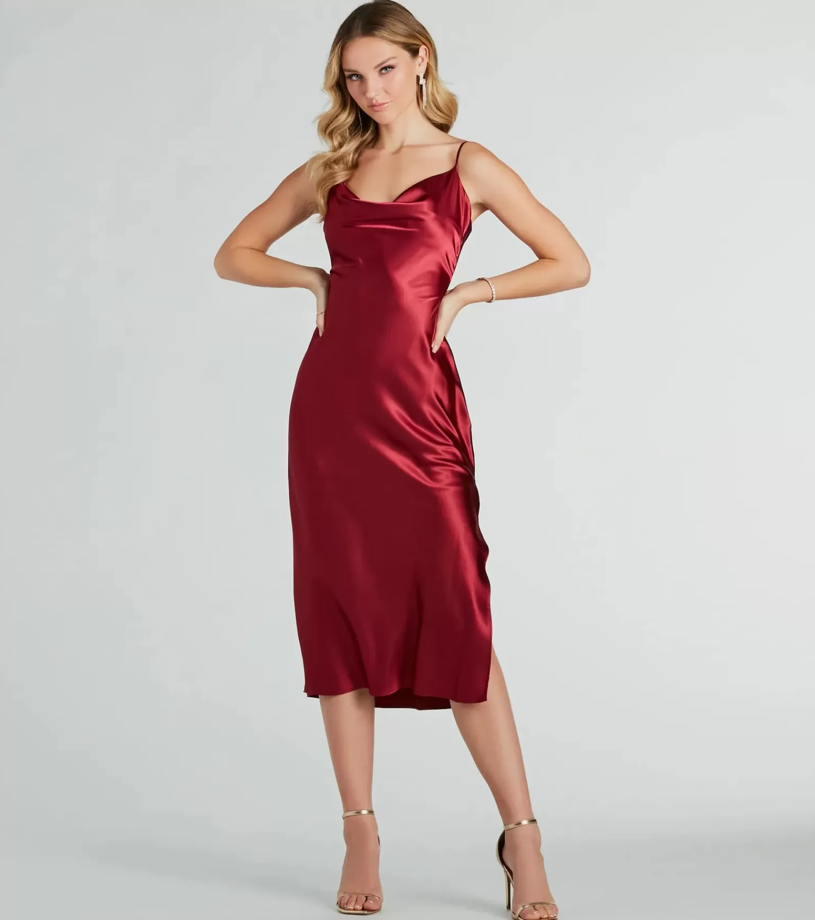 Windsor Red Holiday Dresses | Holiday Dresses*All The Elegance Satin Slip Midi Dress