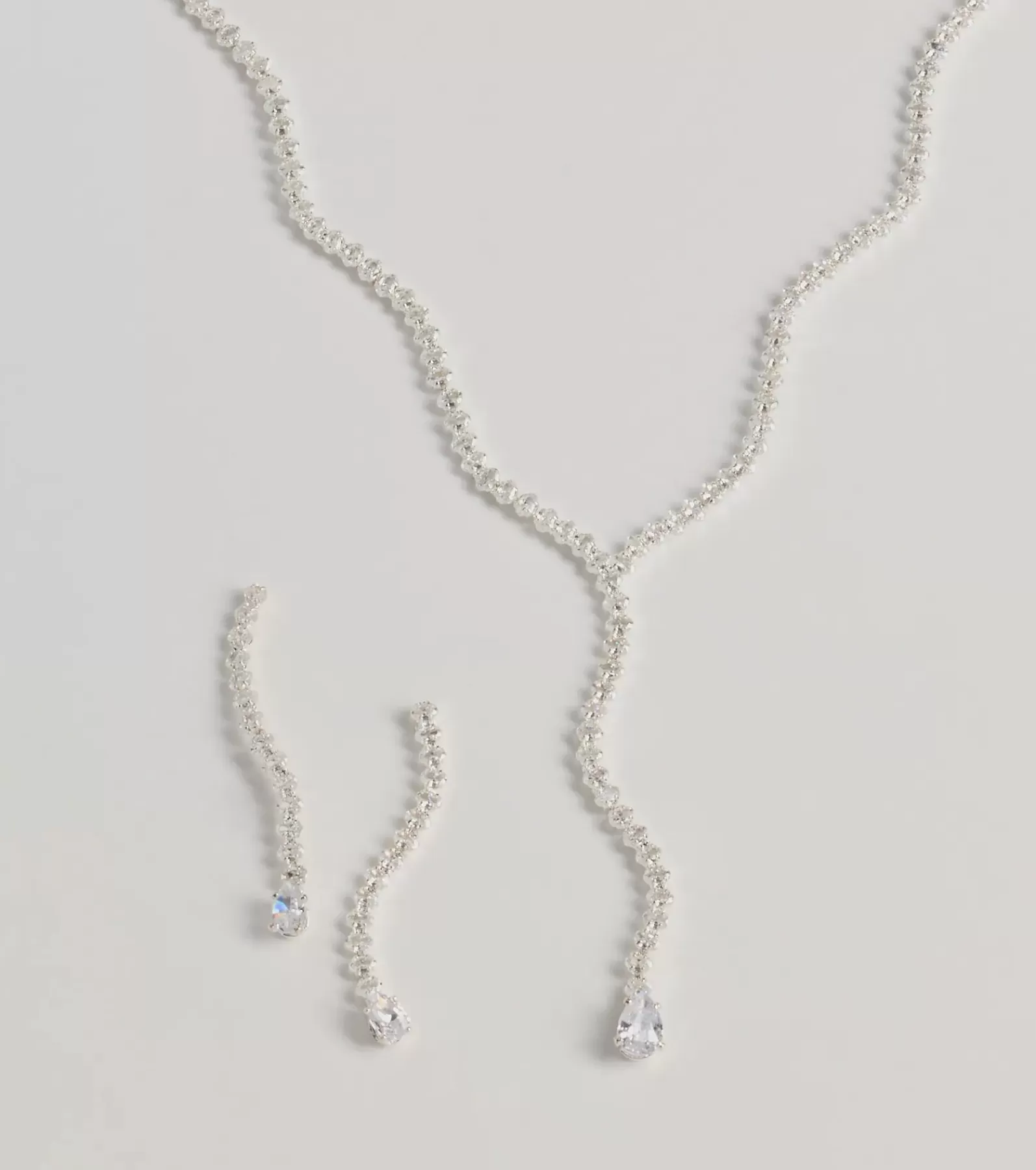Windsor Necklaces & Chokers | All Accessories*Bejeweled Bliss Cubic Zirconia Wavy Necklace Set