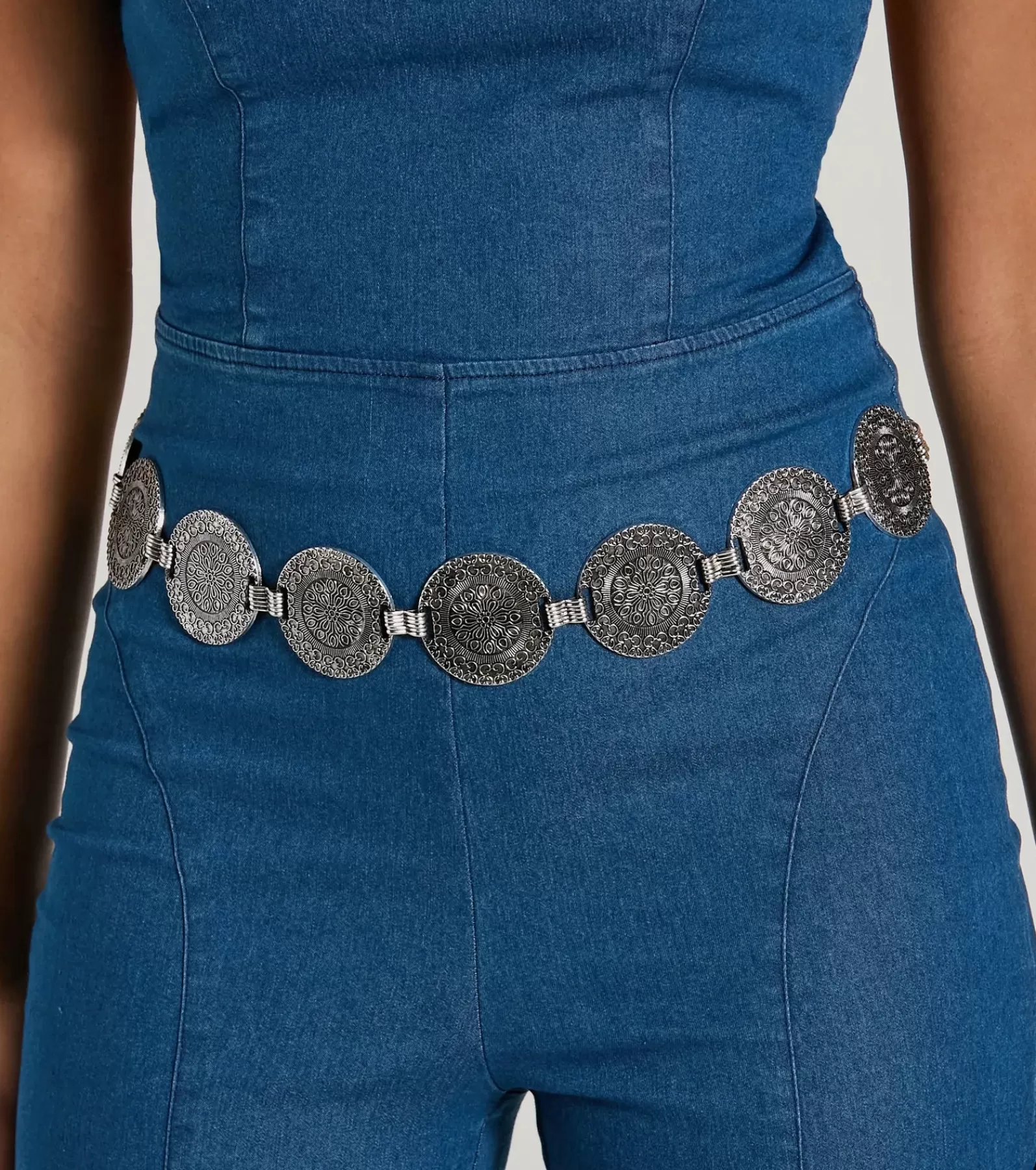 Windsor Belts*Bohemian Flair Medallion Chain Belt