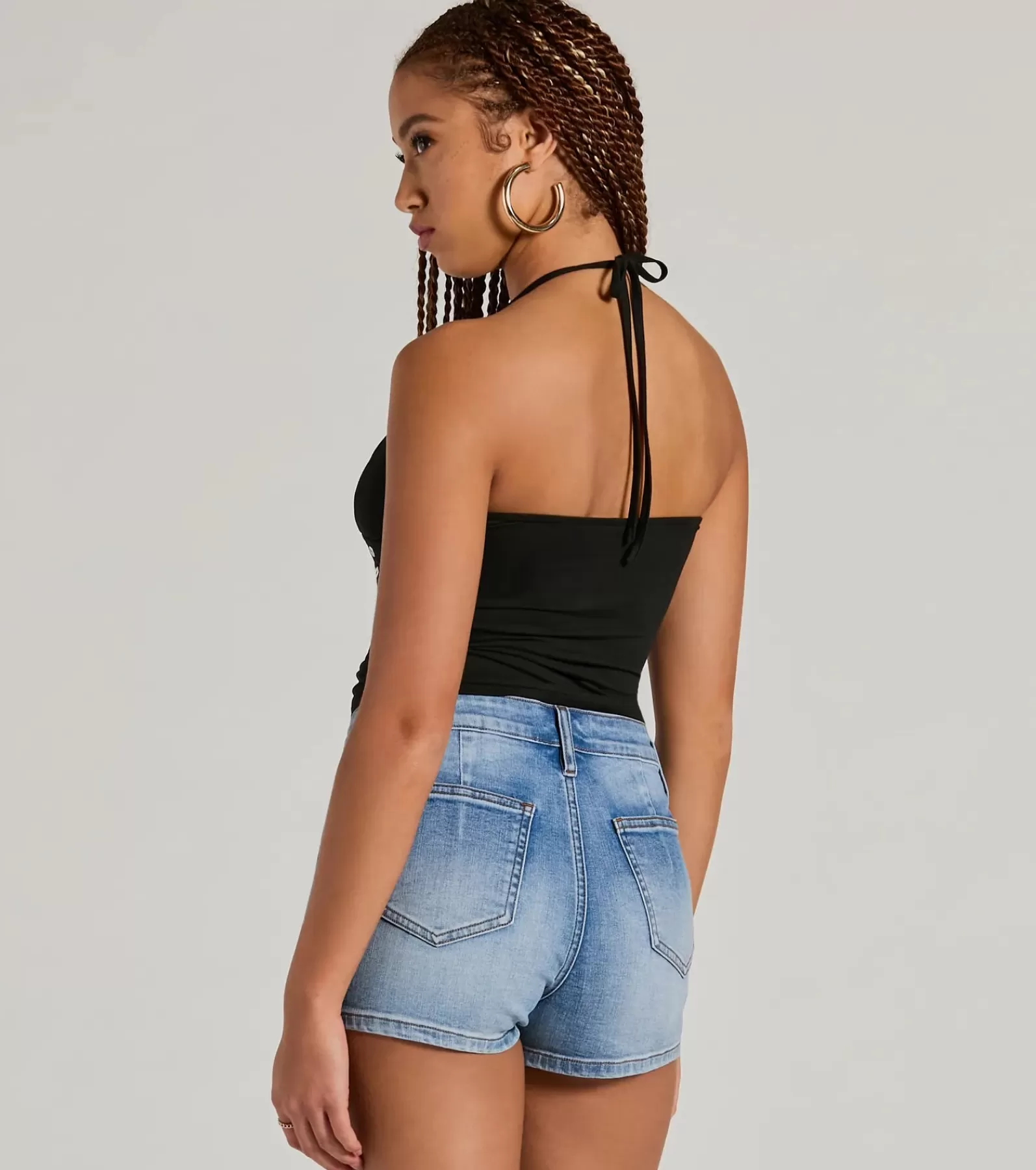 Windsor Basic Tops | Going-Out Tops*Buckle Down Halter V-Neck Crop Top