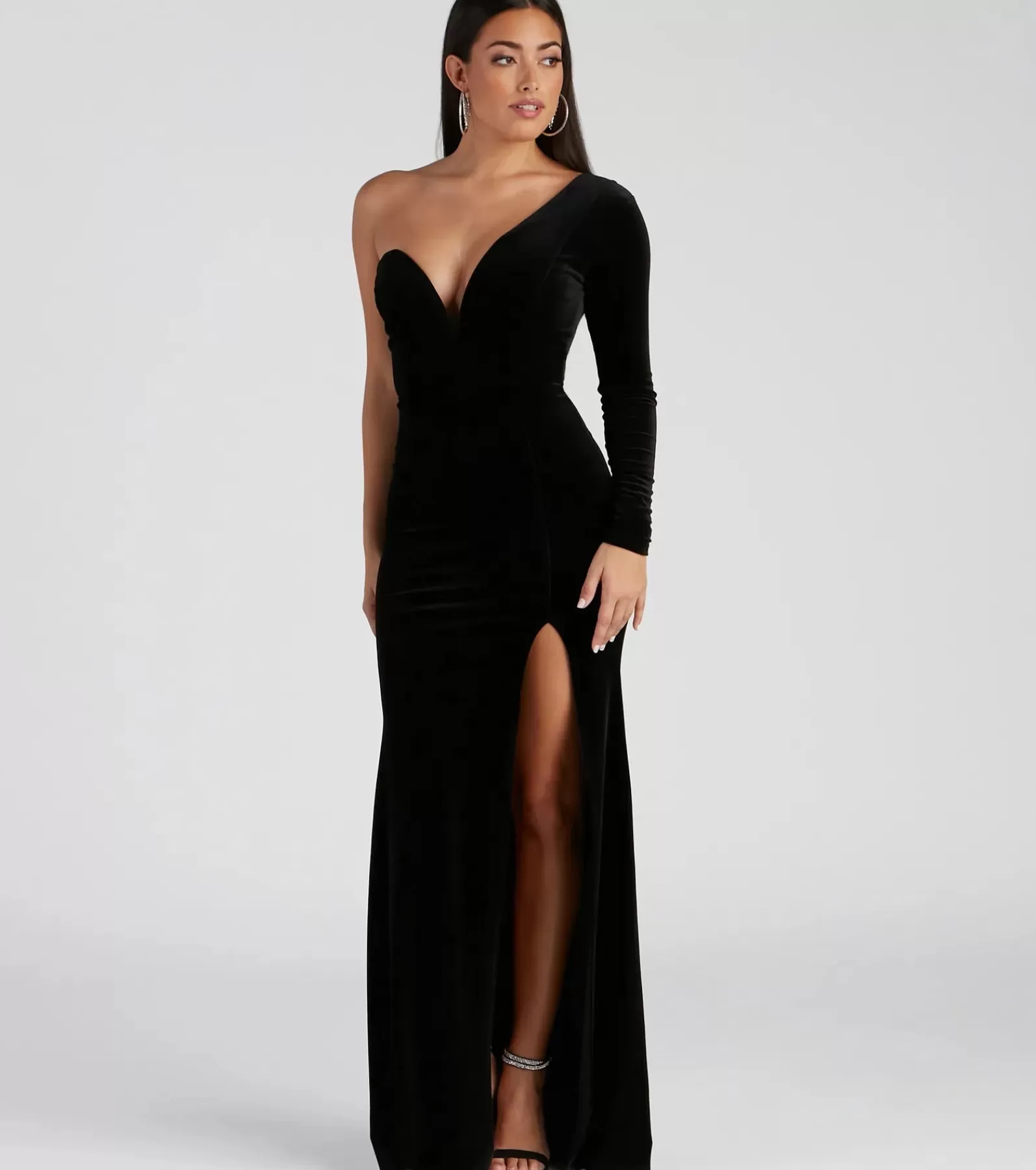 Windsor Long Sleeve Holiday Dresses | Maxi Holiday Dresses*Cheyenne Formal One-Shoulder Velvet Dress