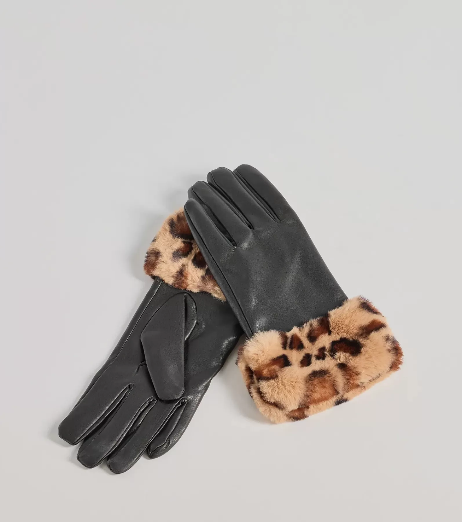 Windsor Cold Weather Accessories | All Accessories*Chic Embrace Faux Leather Leopard Print Gloves