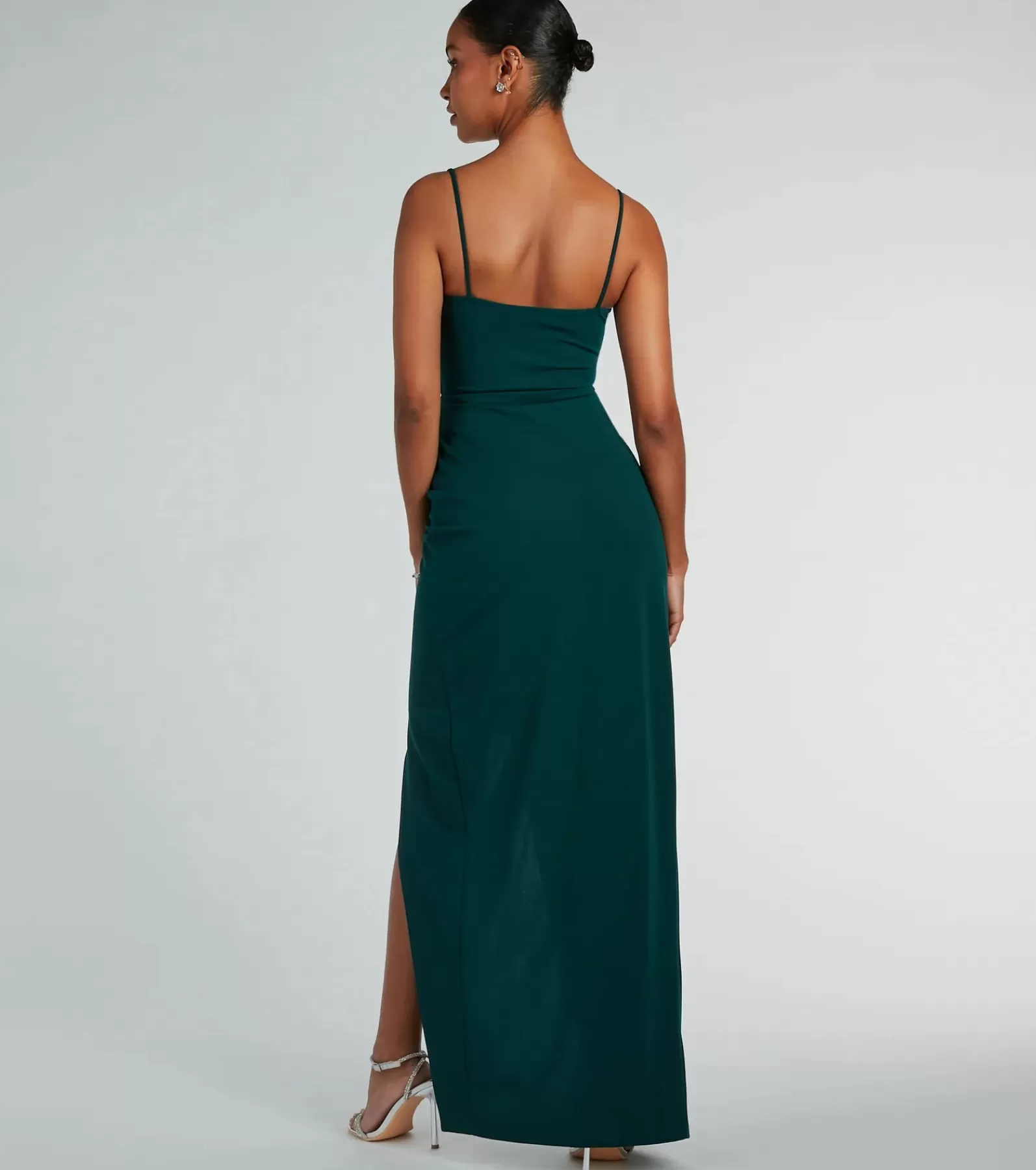 Windsor Green Bridesmaid Dresses | Black Bridesmaid Dresses*Christie Sleeveless Slim Crepe Formal Dress