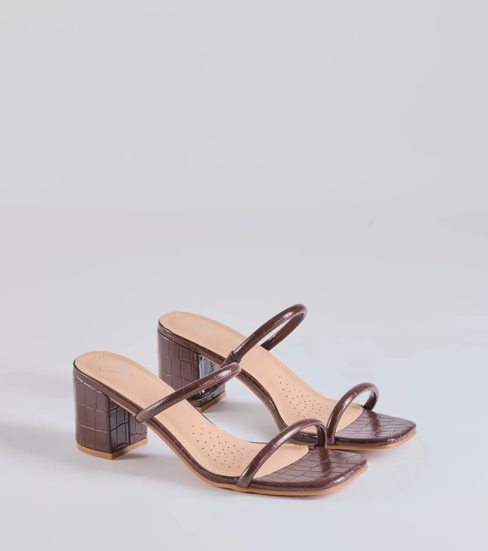 Windsor High Heels | Sandals*City Strolls Strappy Faux Leather Block Heels