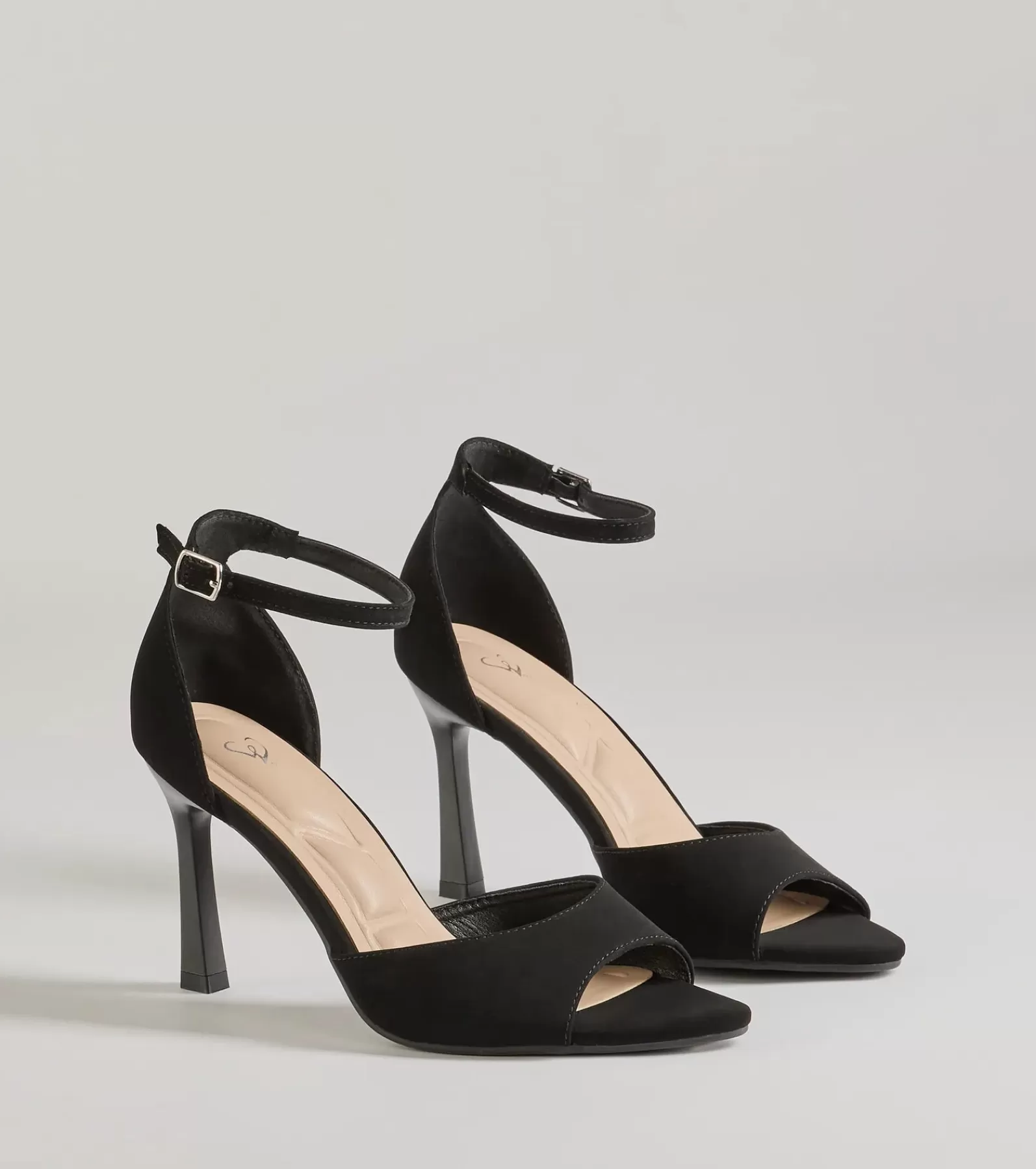 Windsor Nye Outfits | Stilettos*Classic Staple Pointed Toe Stiletto Heels