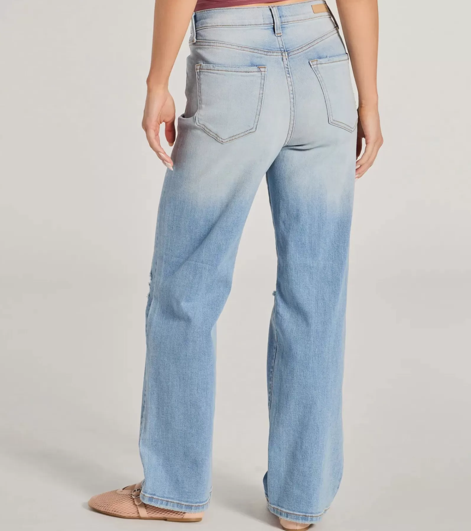 Windsor Pants | Jeans*Effortlessly Casual High-Rise Distressed Dad Jeans