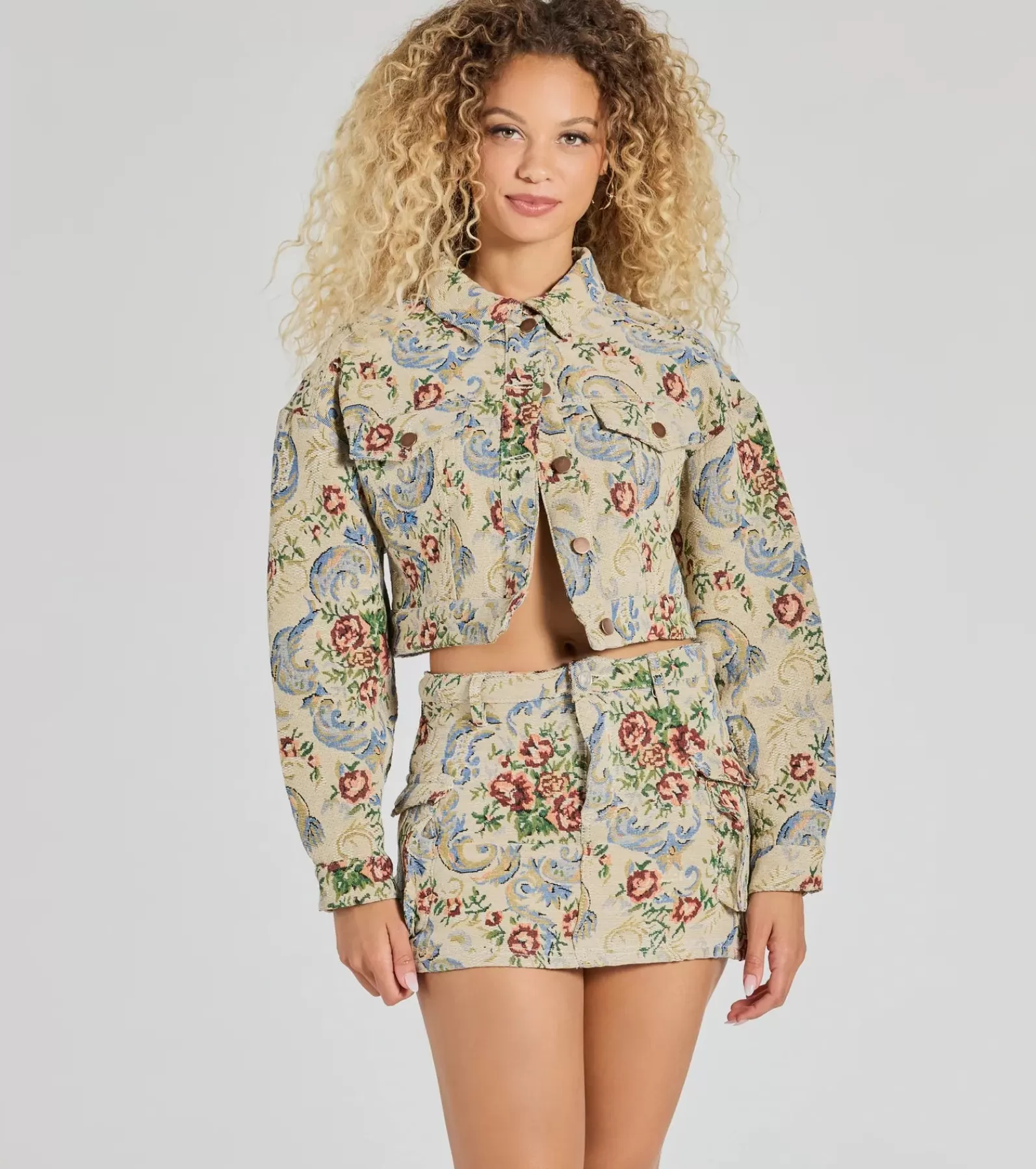 Windsor All Matching Sets*Falling For Floral Tapestry Cropped Jacket