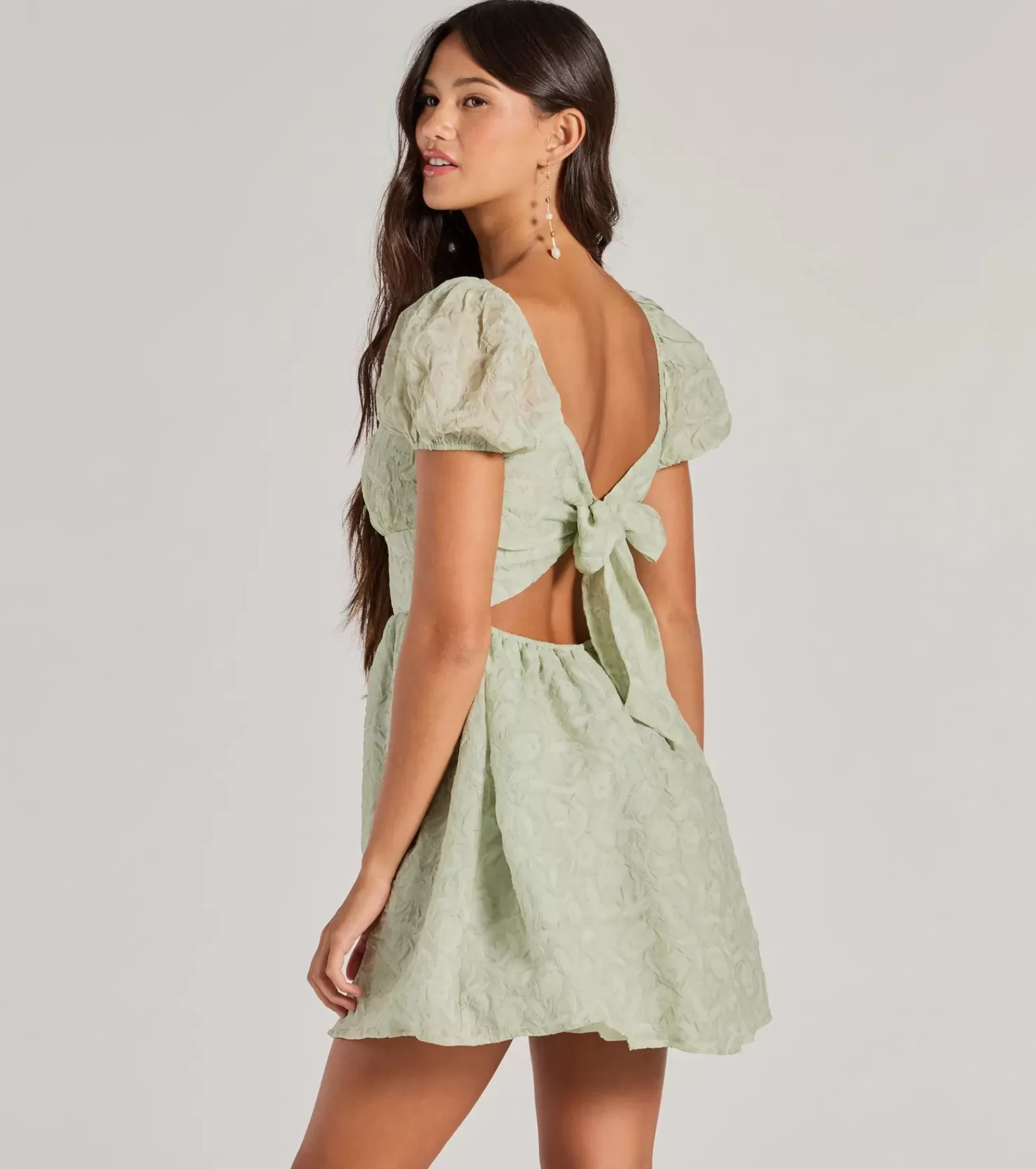 Windsor Skater Dresses | Sundresses*Flawless Flirty Puff Sleeve Tie Back Skater Dress