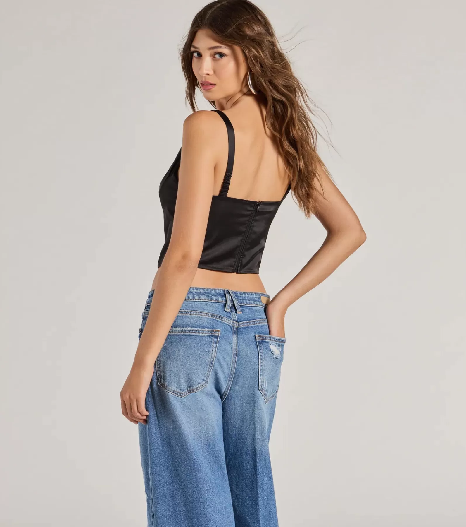 Windsor Going-Out Tops*Glam Vibes Satin Sleeveless Crop Top