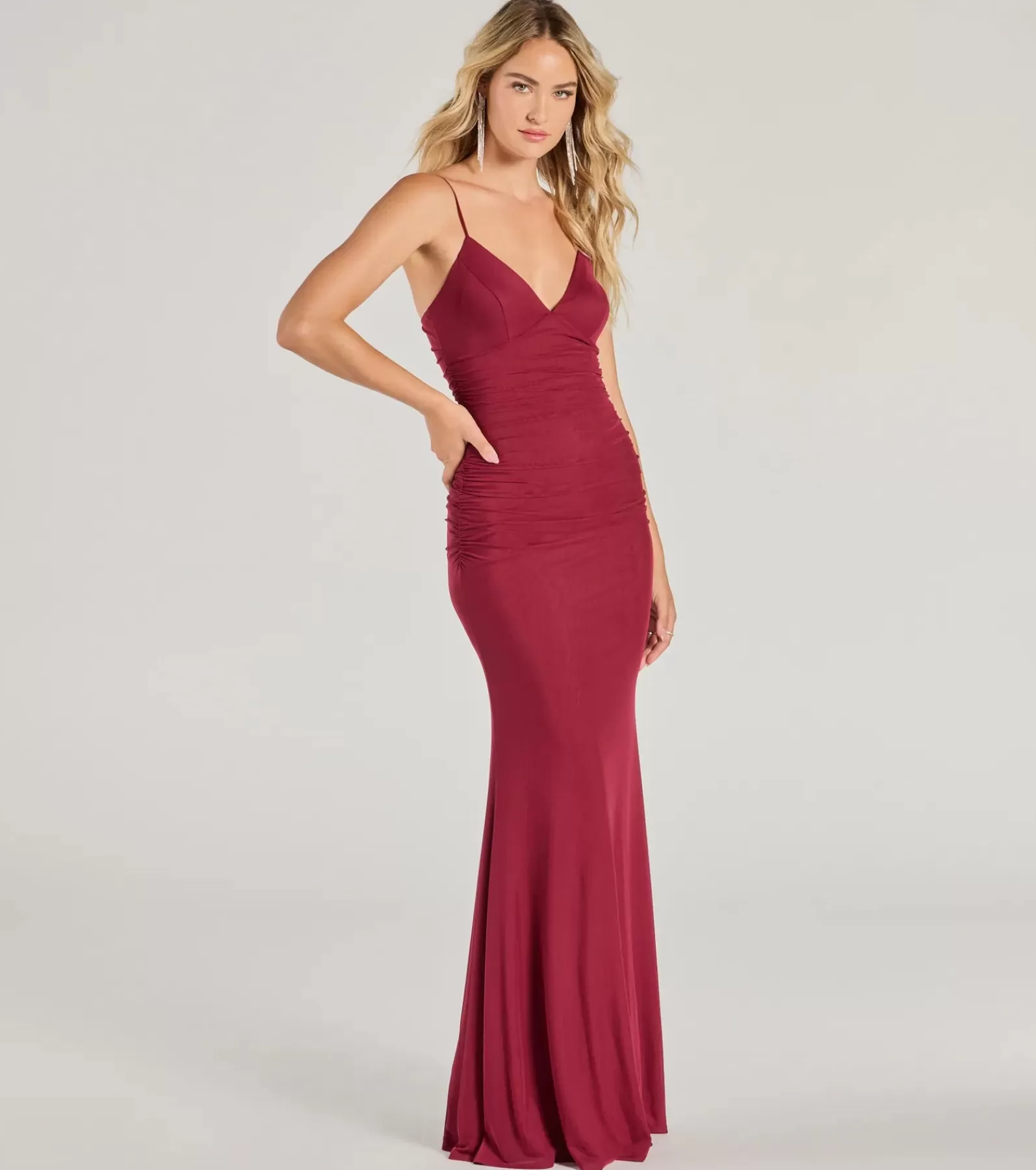 Windsor Red Bridesmaid Dresses | Long Dresses*Kay Sleeveless V-Neck Mermaid Mesh Formal Dress