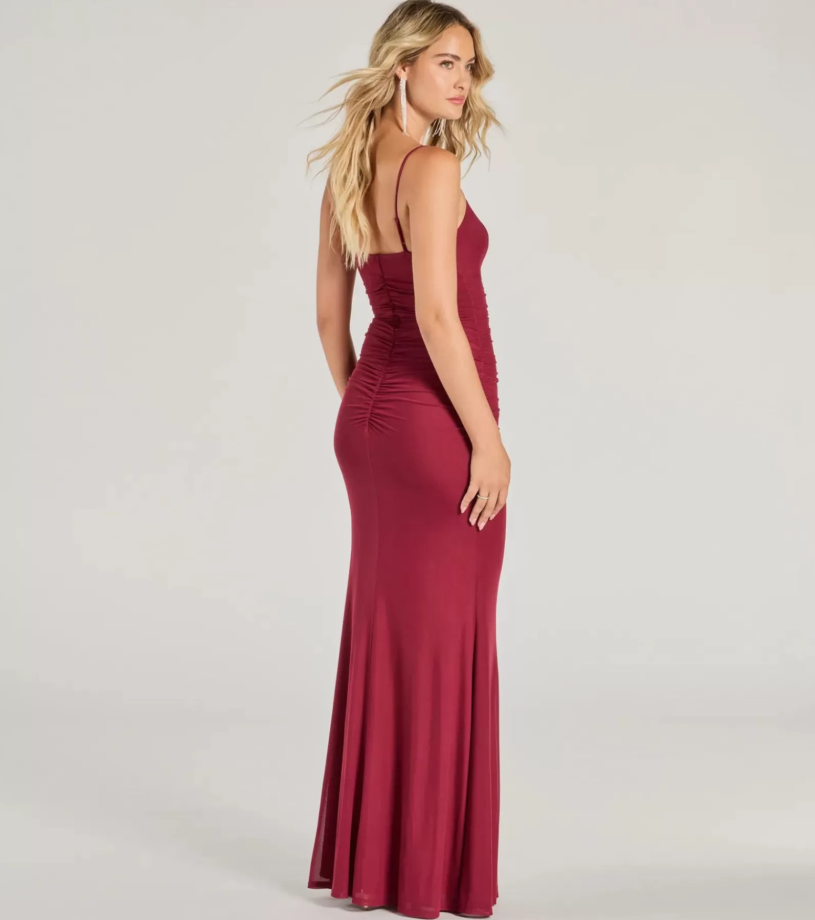 Windsor Red Bridesmaid Dresses | Long Dresses*Kay Sleeveless V-Neck Mermaid Mesh Formal Dress