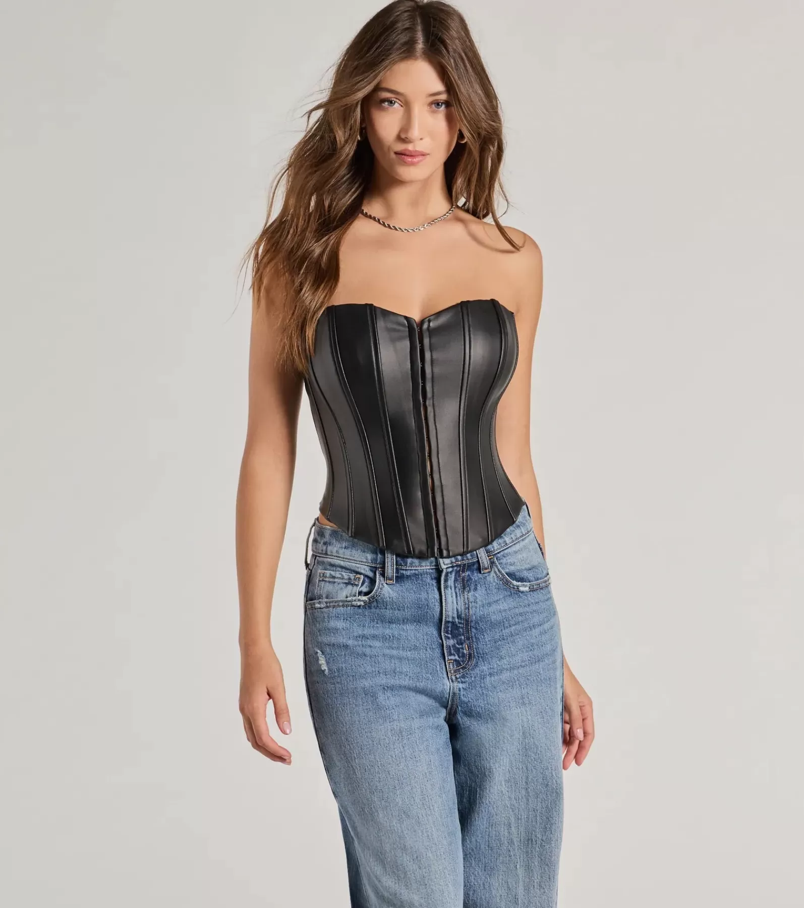 Windsor Going-Out Tops | Corset & Bustier Tops*Level Up Sleek Faux Leather Strapless Corset Top