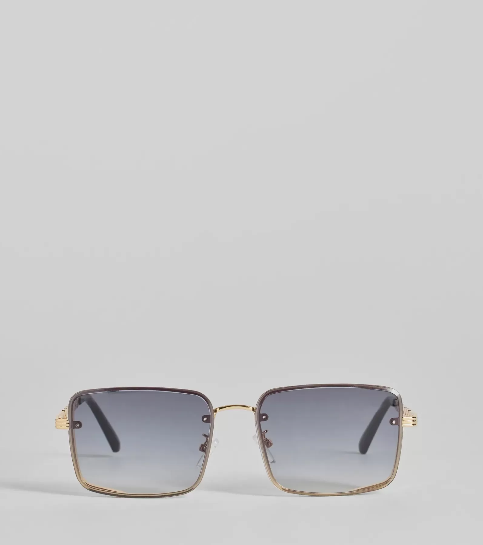 Windsor Sunglasses | Honeymoon*Living Sleek Square Chain Trim Sunglasses