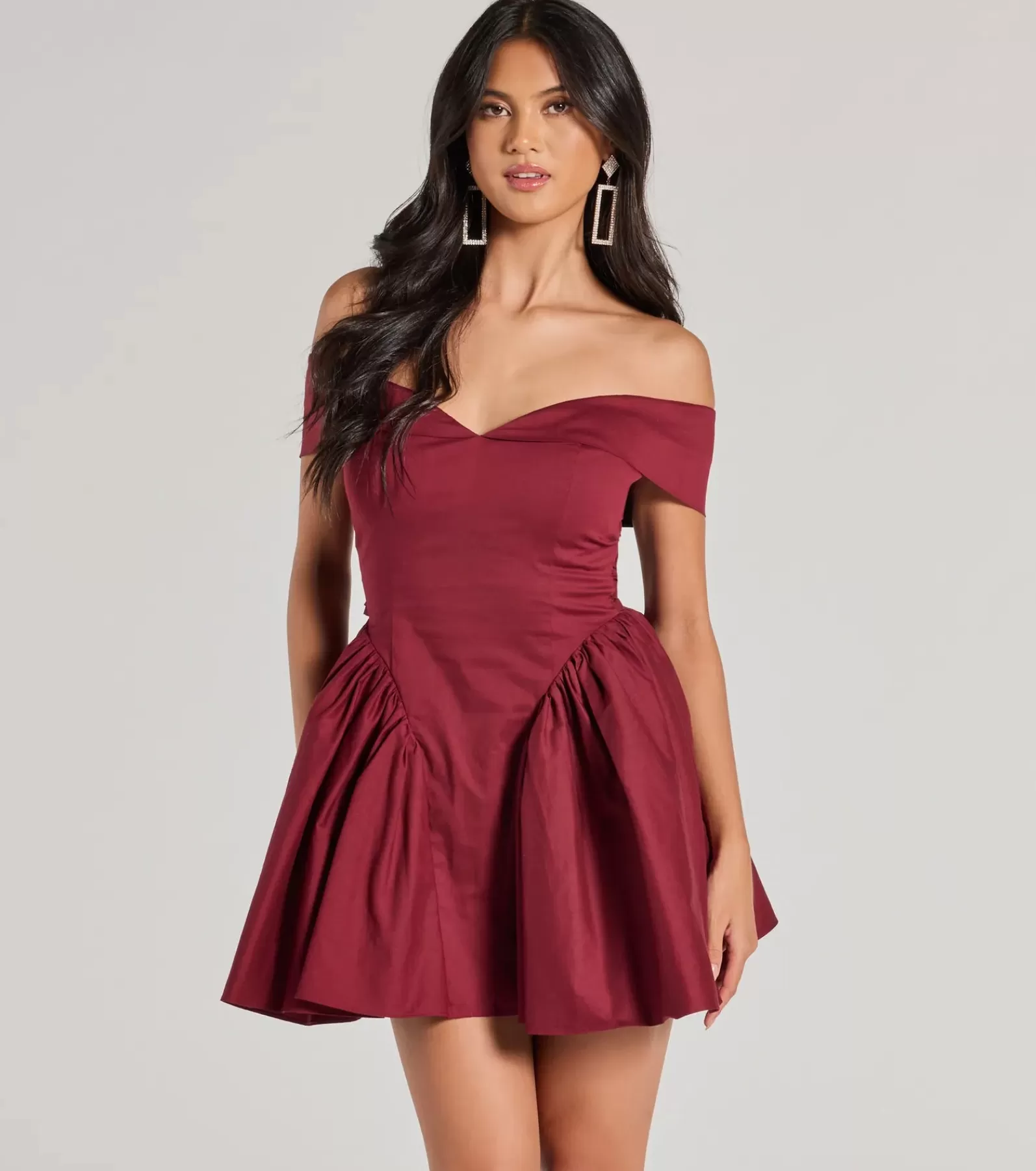 Windsor Mini Holiday Dresses | Black Holiday Dresses*Luxe Moment Drop Waist Skater Dress