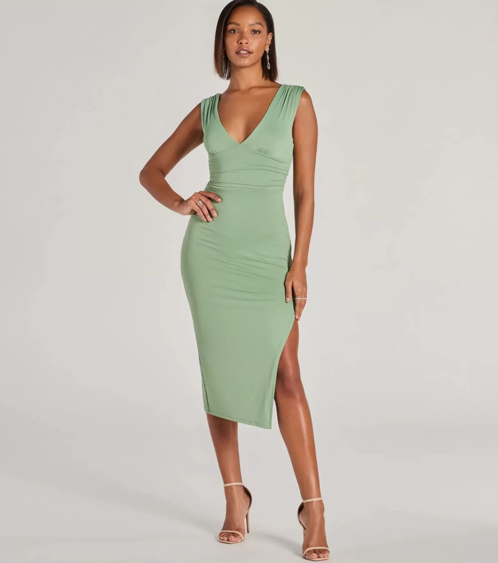 Windsor Wedding Outfits | Rehearsal*Make It Stunning Sleeveless Bodycon Slit Midi Dress