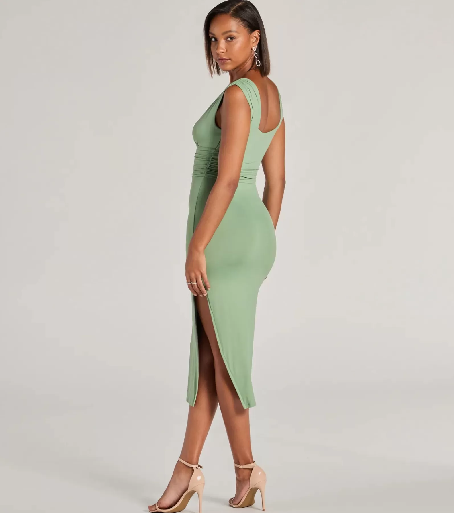 Windsor Wedding Outfits | Rehearsal*Make It Stunning Sleeveless Bodycon Slit Midi Dress