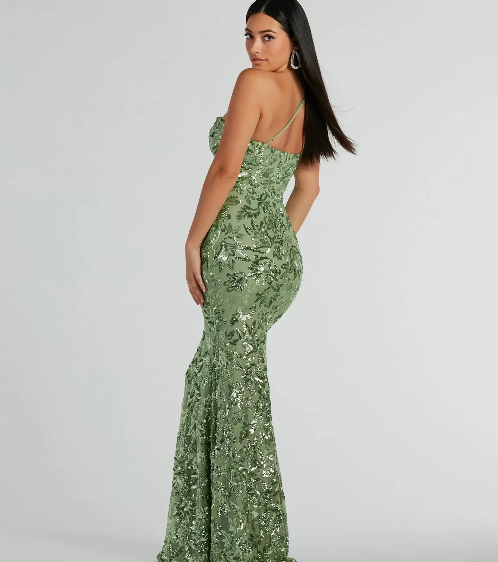 Windsor Maxi Holiday Dresses | Sequin Holiday Dresses*Meredith One-Shoulder Sequin Formal Dress