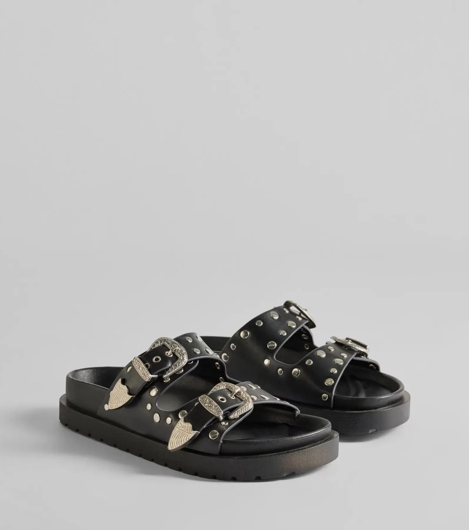 Windsor Sandals*On Trend Western Buckle Faux Leather Slide Sandals