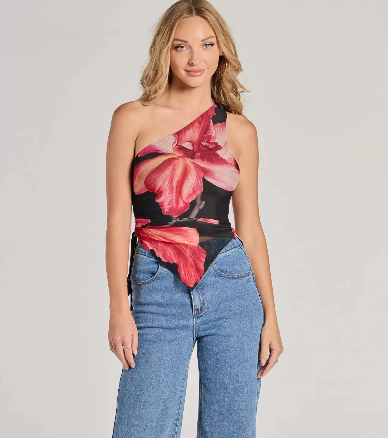 Windsor Crop Tops*Pretty Bold One-Shoulder Floral Mesh Crop Top