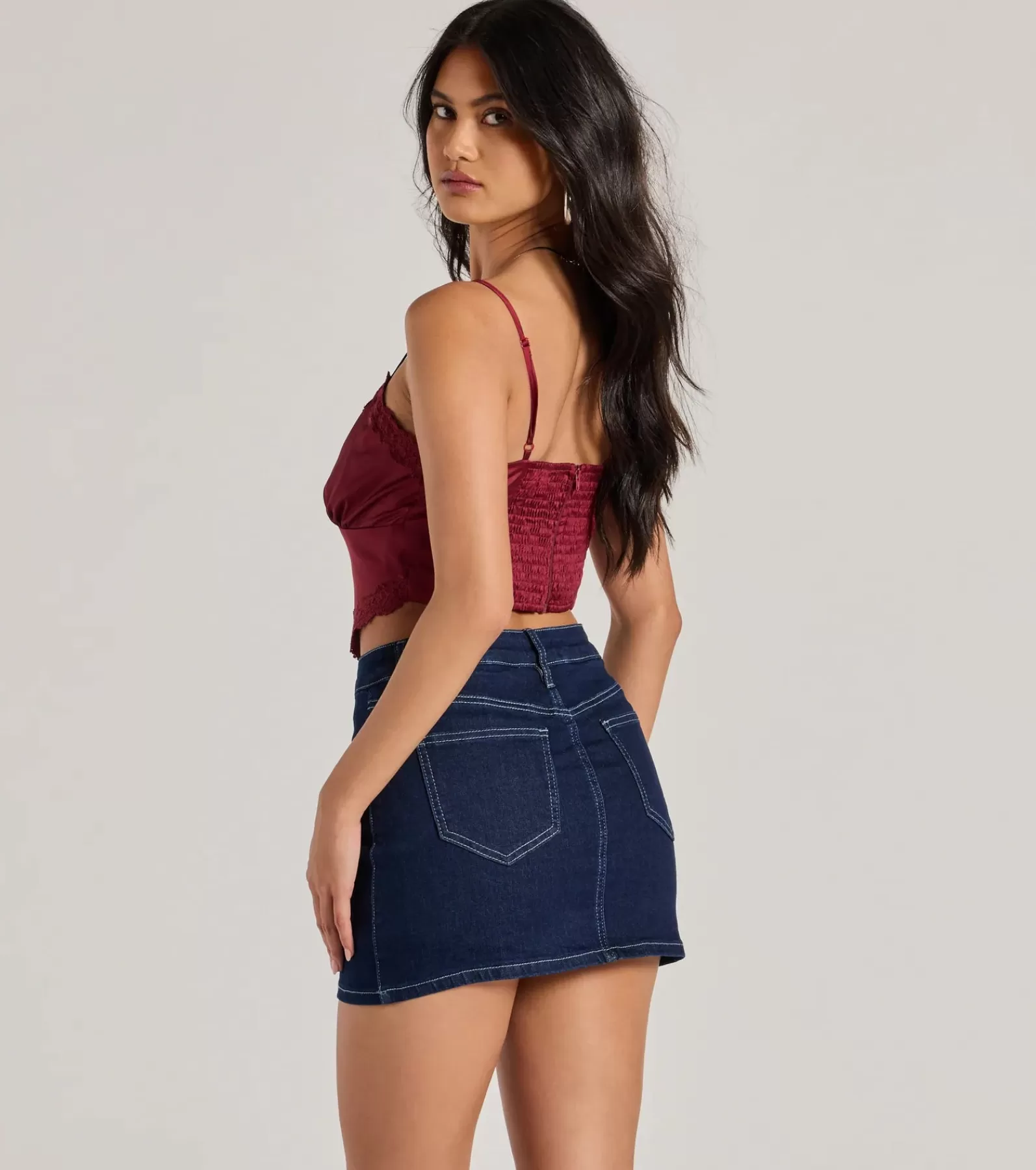 Windsor Going-Out Tops*Romance In The Air Lace Trim Satin Cami Crop Top