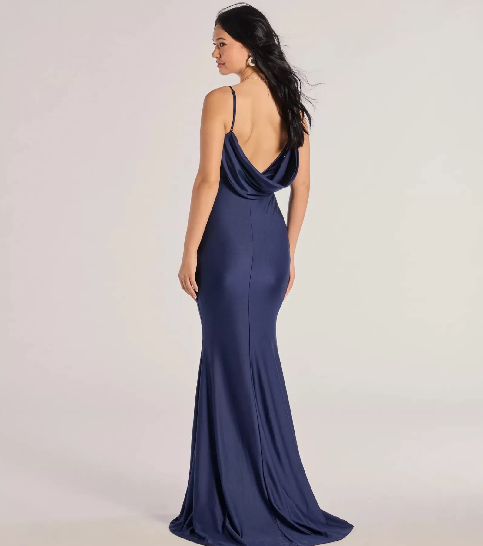 Windsor Wedding Outfits | Blue Bridesmaid Dresses*Selena V-Neck Cowl Back Mermaid Formal Dress