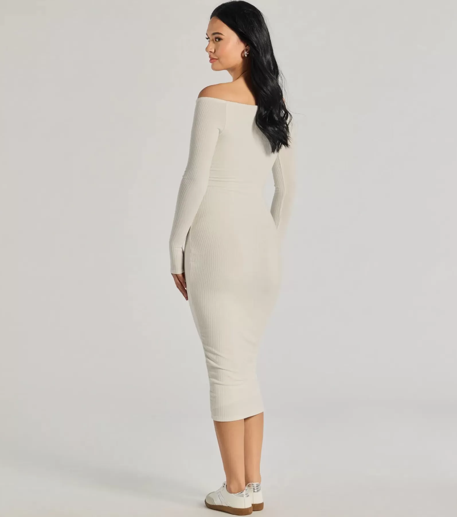 Windsor Long Sleeve Holiday Dresses | Midi Holiday Dresses*Sleek Vibes Off The Shoulder Knit Midi Dress