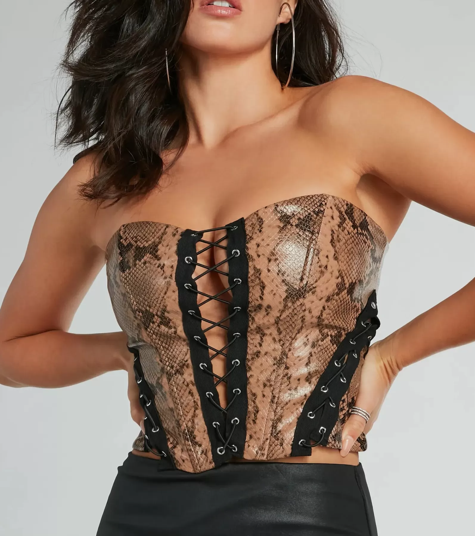 Windsor Going-Out Tops | Corset & Bustier Tops* Skin Tight Lace-Up Faux Leather Corset Top