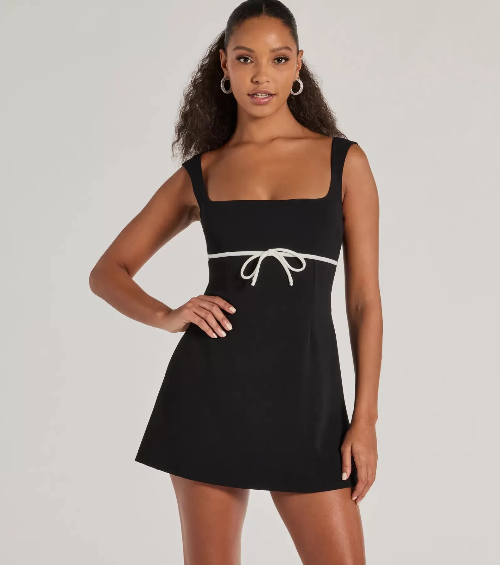 Windsor Short & Mini Dresses | Casual Dresses*So Adored Sleeveless Bow Trim Crepe Mini Dress