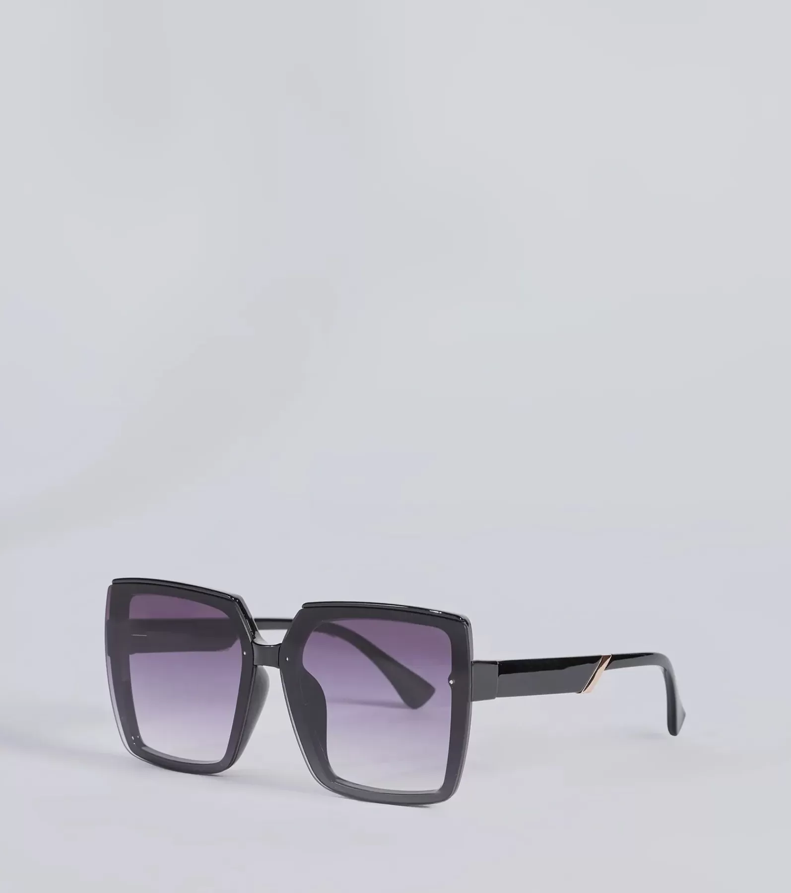 Windsor Sunglasses*So Sleek Oversized Rectangle Sunglasses