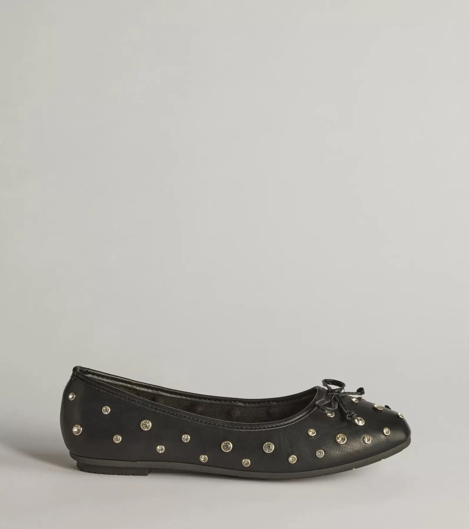 Windsor Flats & Sneakers*Step In Chic Faux Leather Rhinestone Stud Ballet Flats