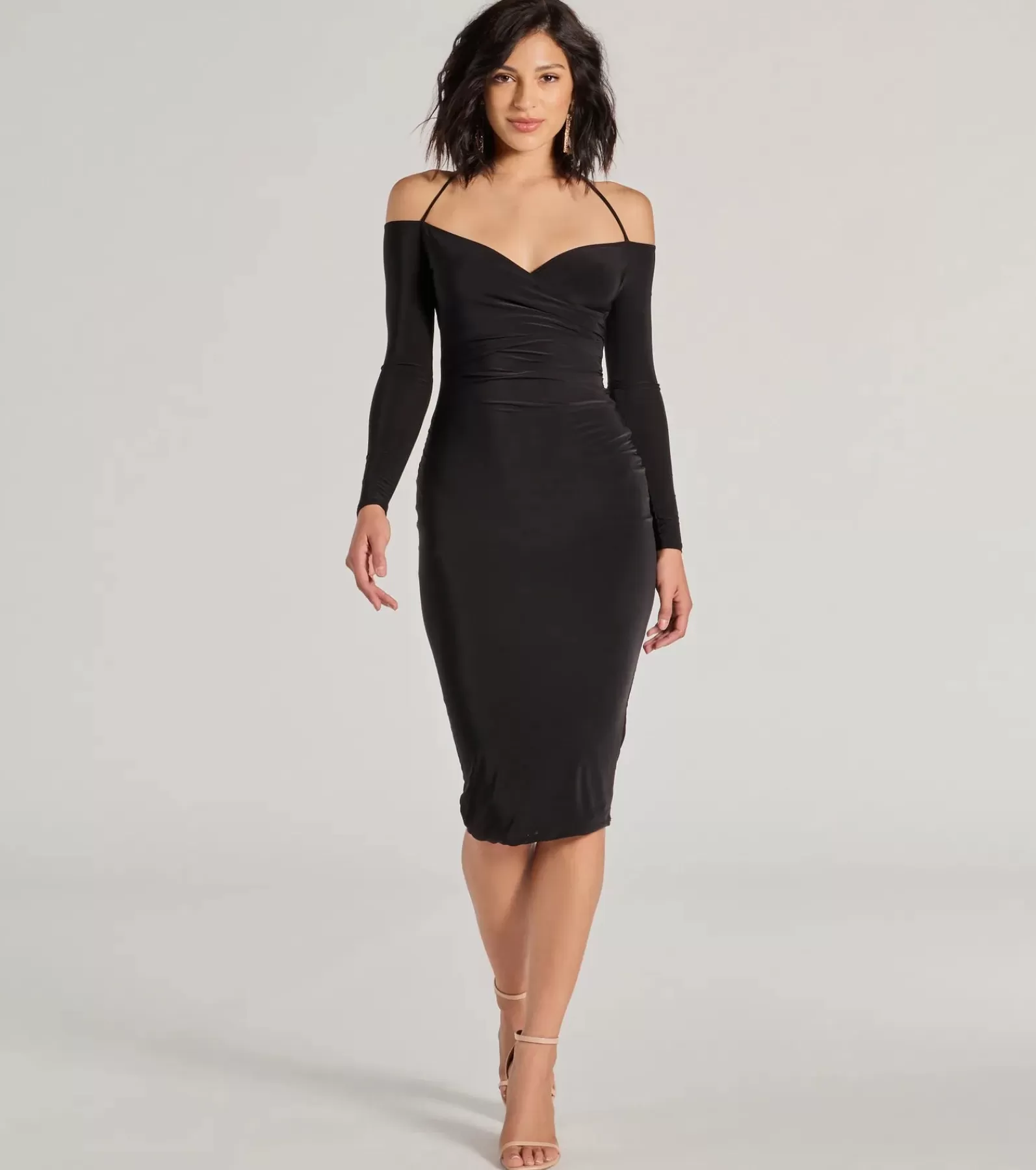 Windsor Wedding Outfits | Bachelorette Dresses*Strike A Pose Long Sleeve Halter Midi Dress