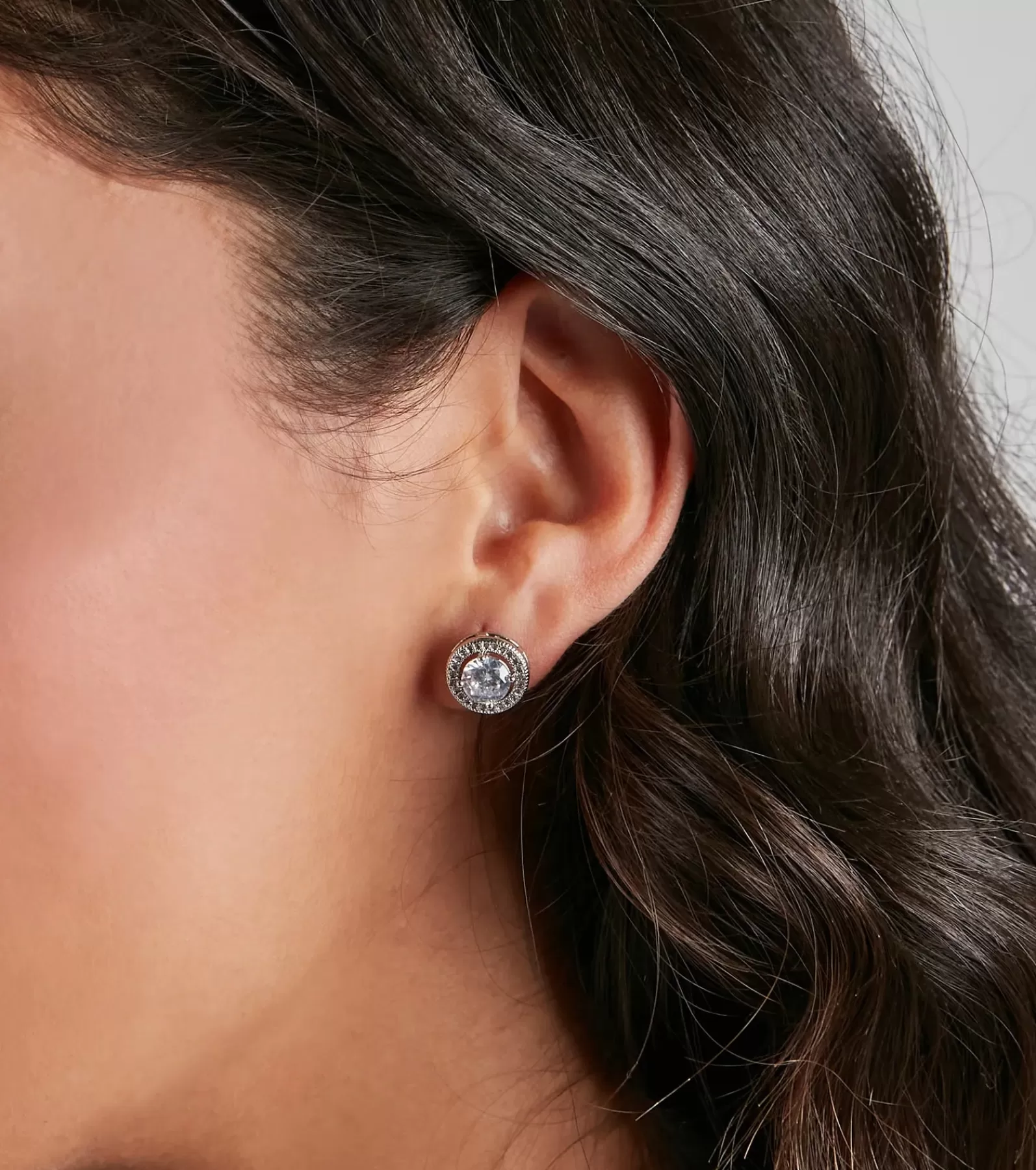 Windsor Nye Outfits | Earrings*Stunning Cubic Zirconia Halo Studs