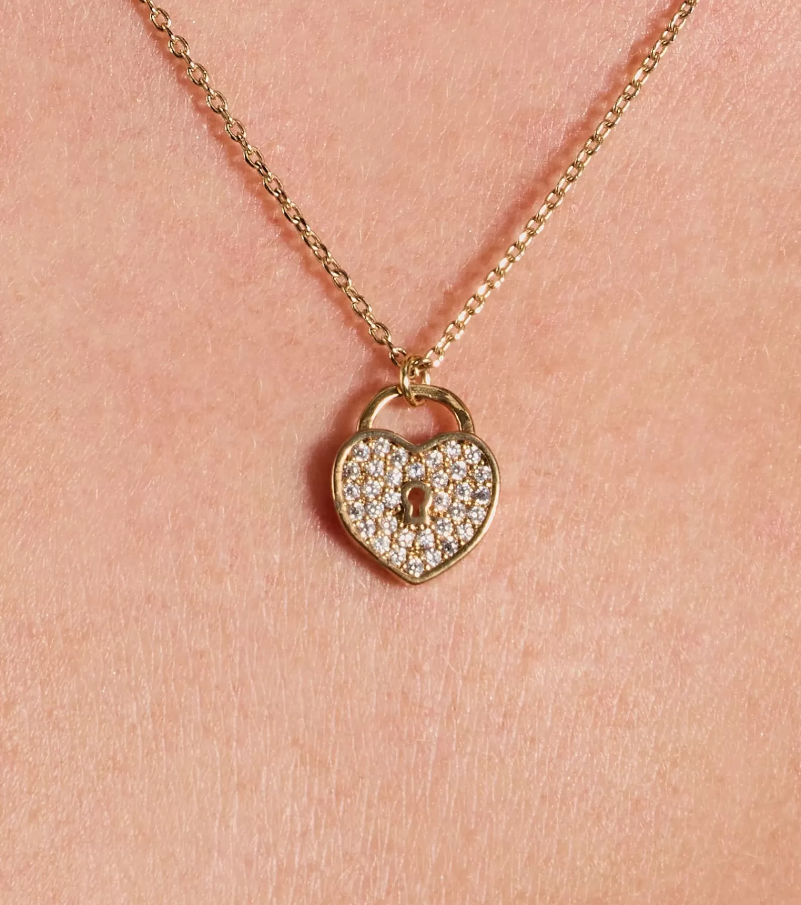 Windsor Necklaces & Chokers*Stylish Secret Heart Locket Charm Necklace