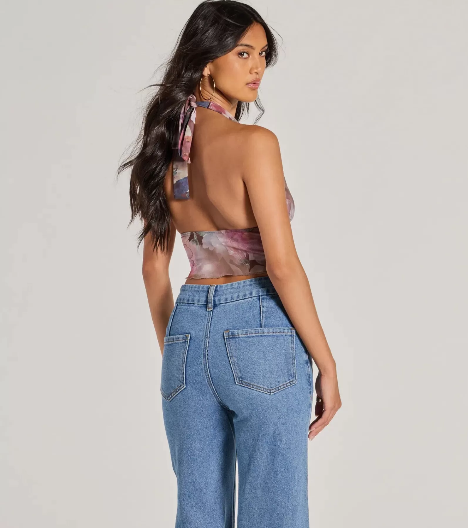 Windsor Going-Out Tops | Crop Tops*Sultry Impact Halter Abstract Floral Crop Top