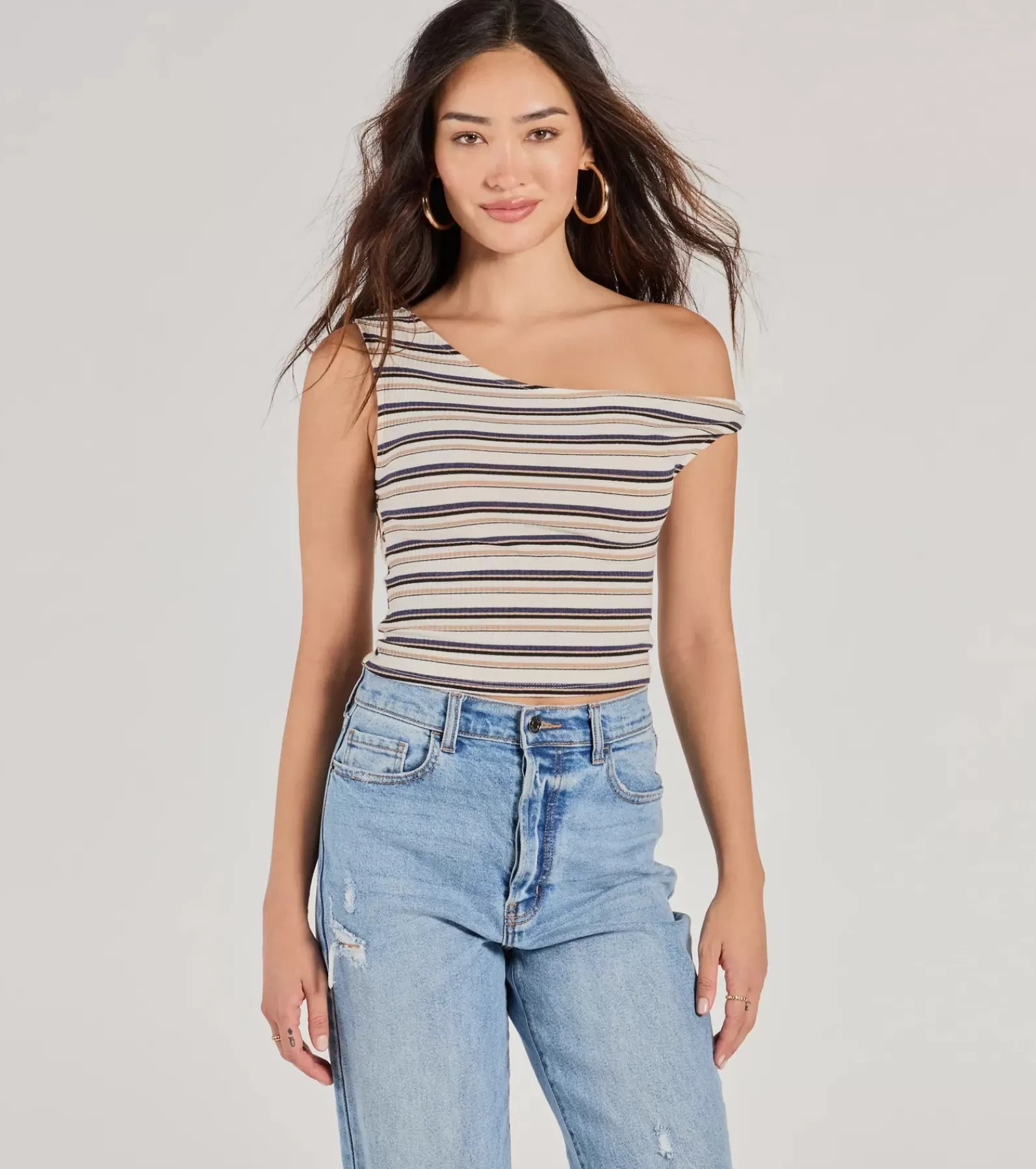 Windsor Off The Shoulder Tops*Trendy Twist One-Shoulder Striped Crop Top