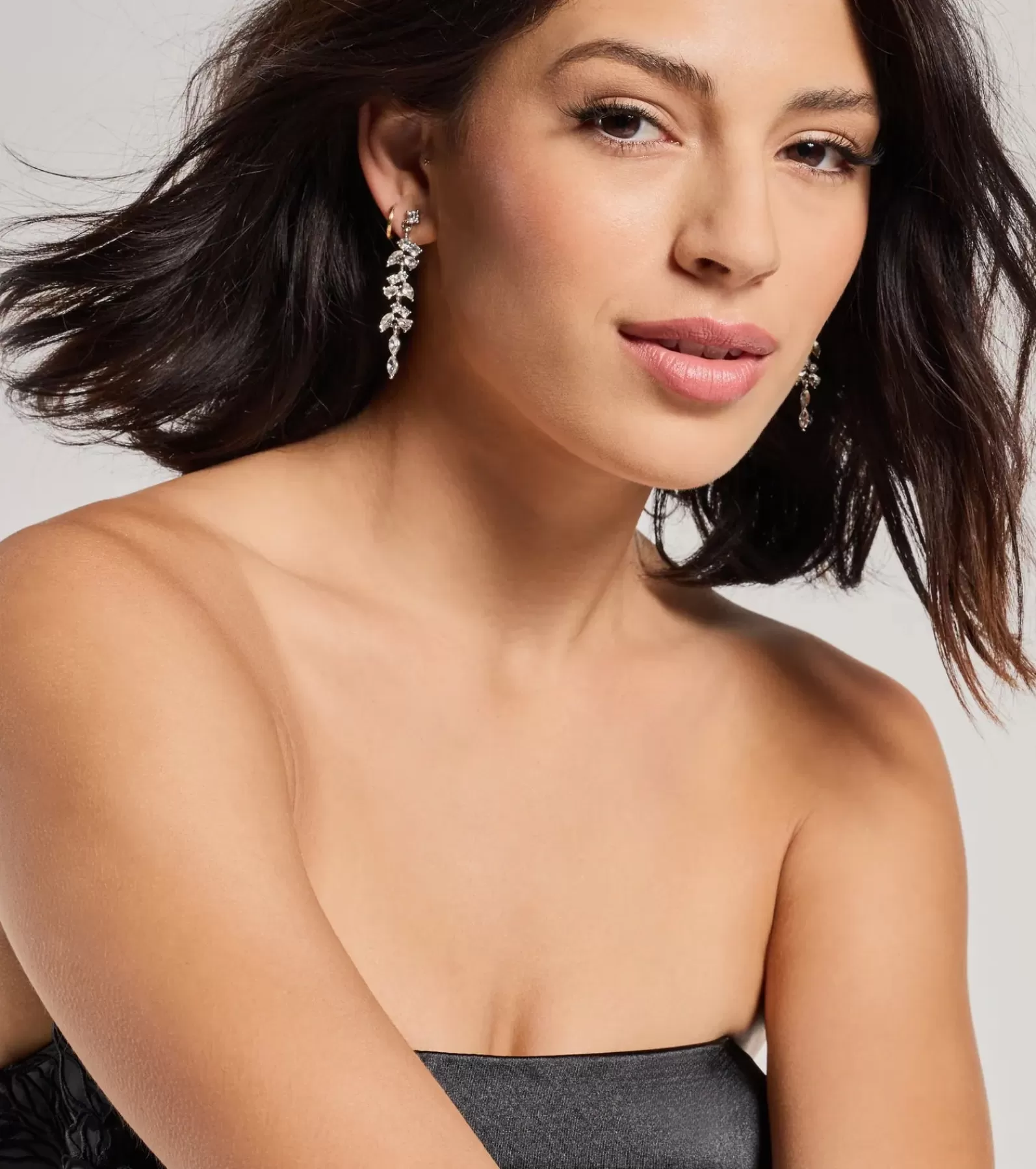 Windsor Earrings | All Accessories*Twinkling Radiance Rhinestone Linear Earrings