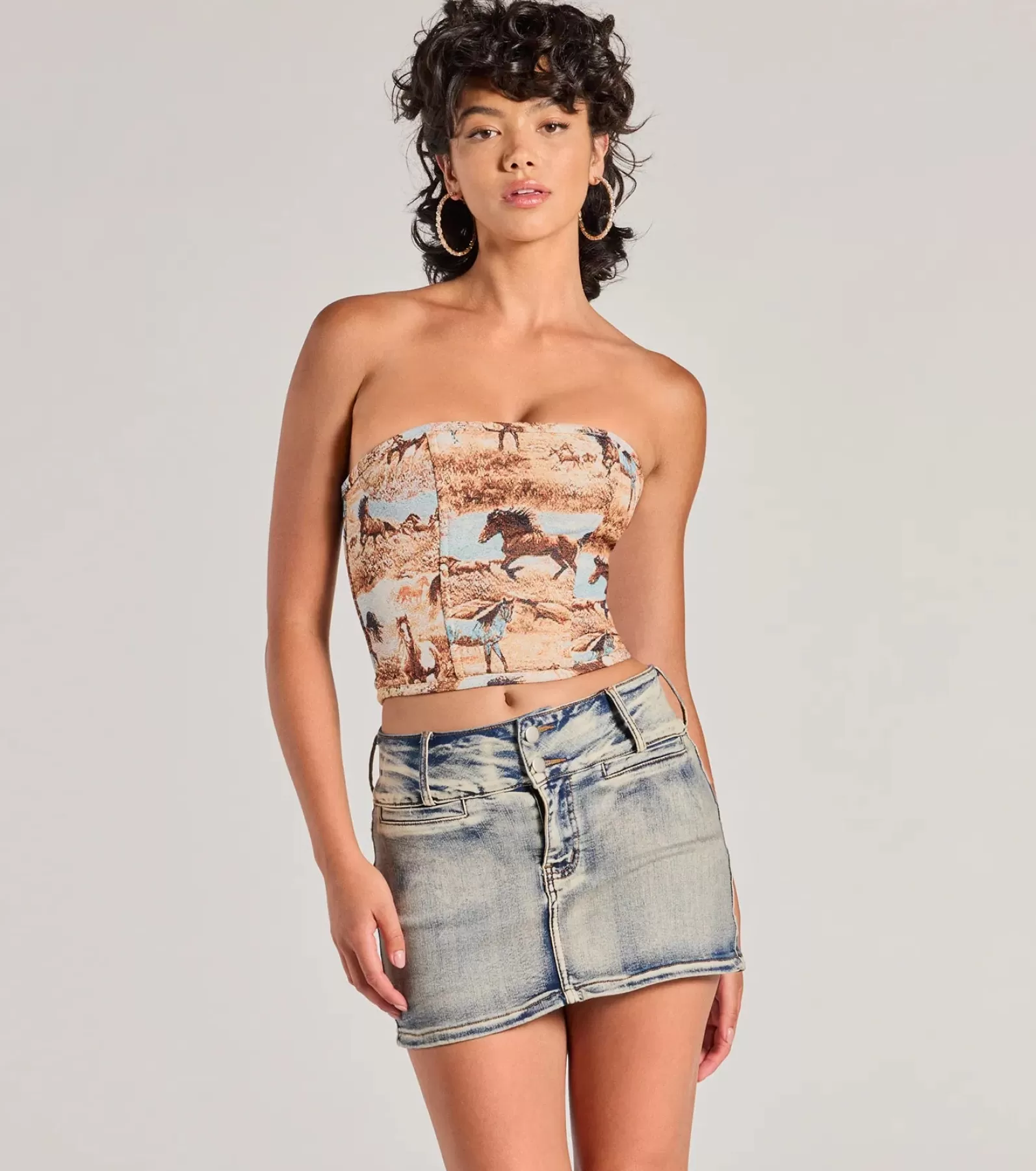 Windsor Corset & Bustier Tops | Crop Tops*Western Chic Horse Tapestry Corset Top