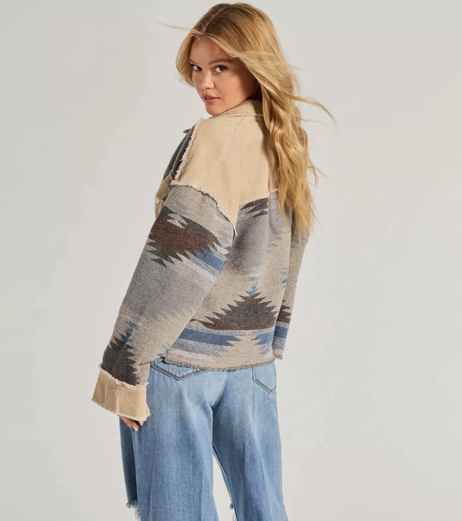Windsor Shackets*Western Trend Corduroy Trim Woven Shacket