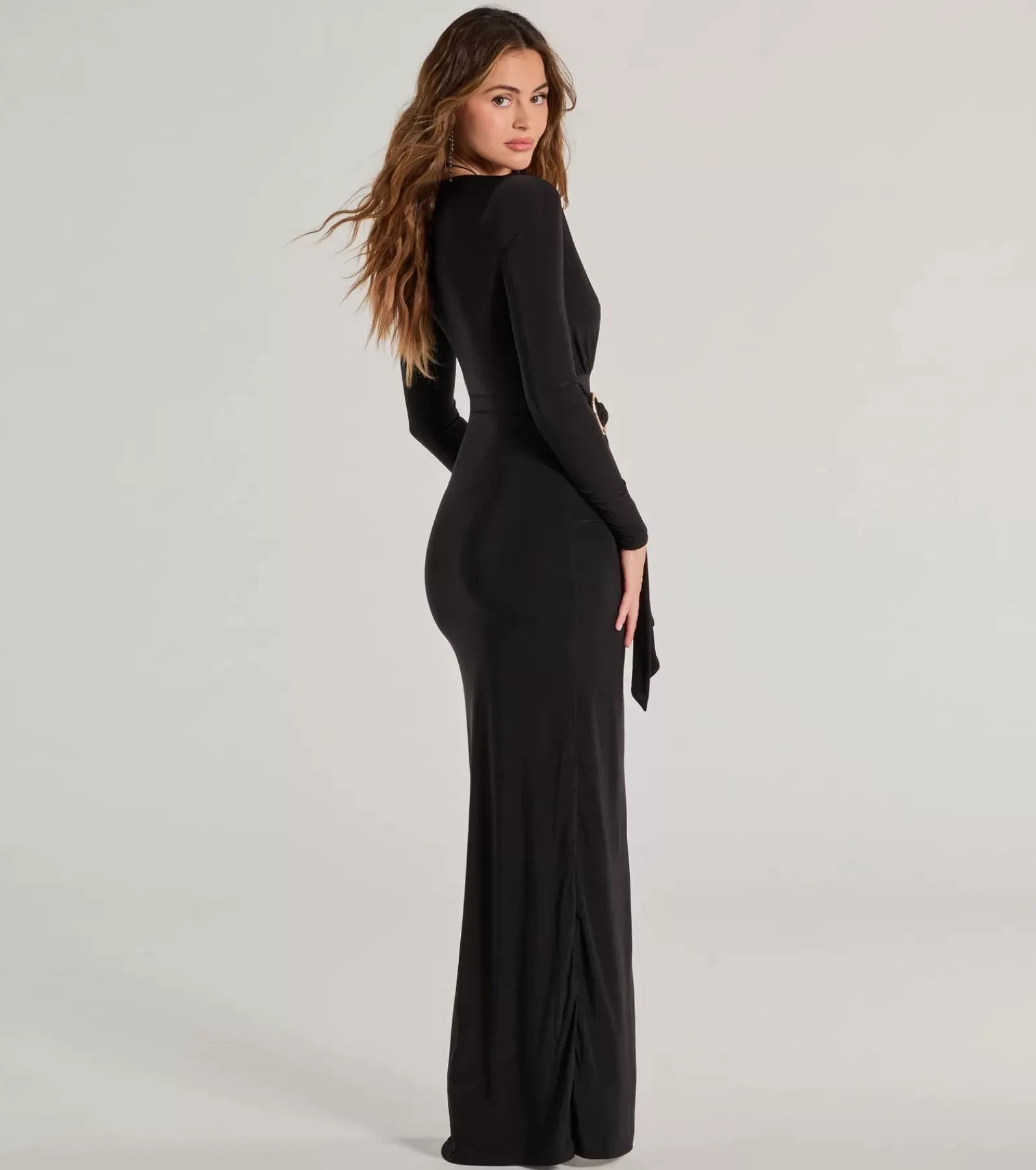 Windsor Wedding Outfits | Long Dresses*Zoya Plunging V-Neck Long Sleeve Formal Dress